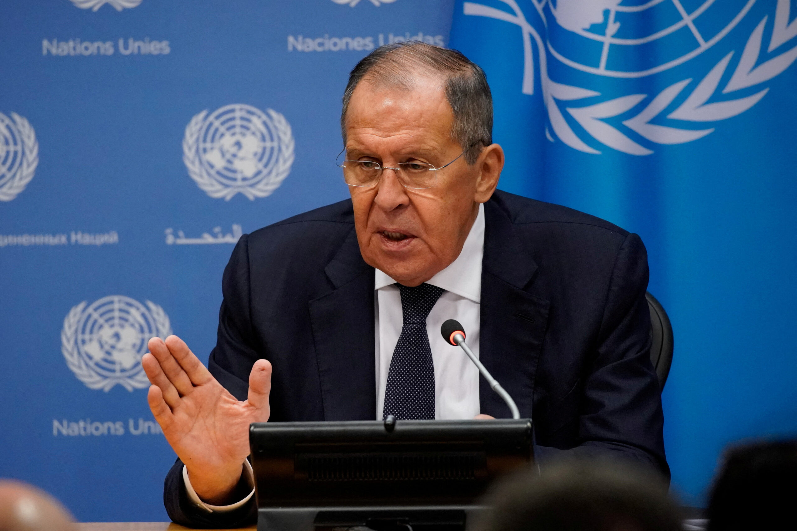 Lavrov Stresses Peace Talks Must Address Security Threats Amid Ongoing Tensions