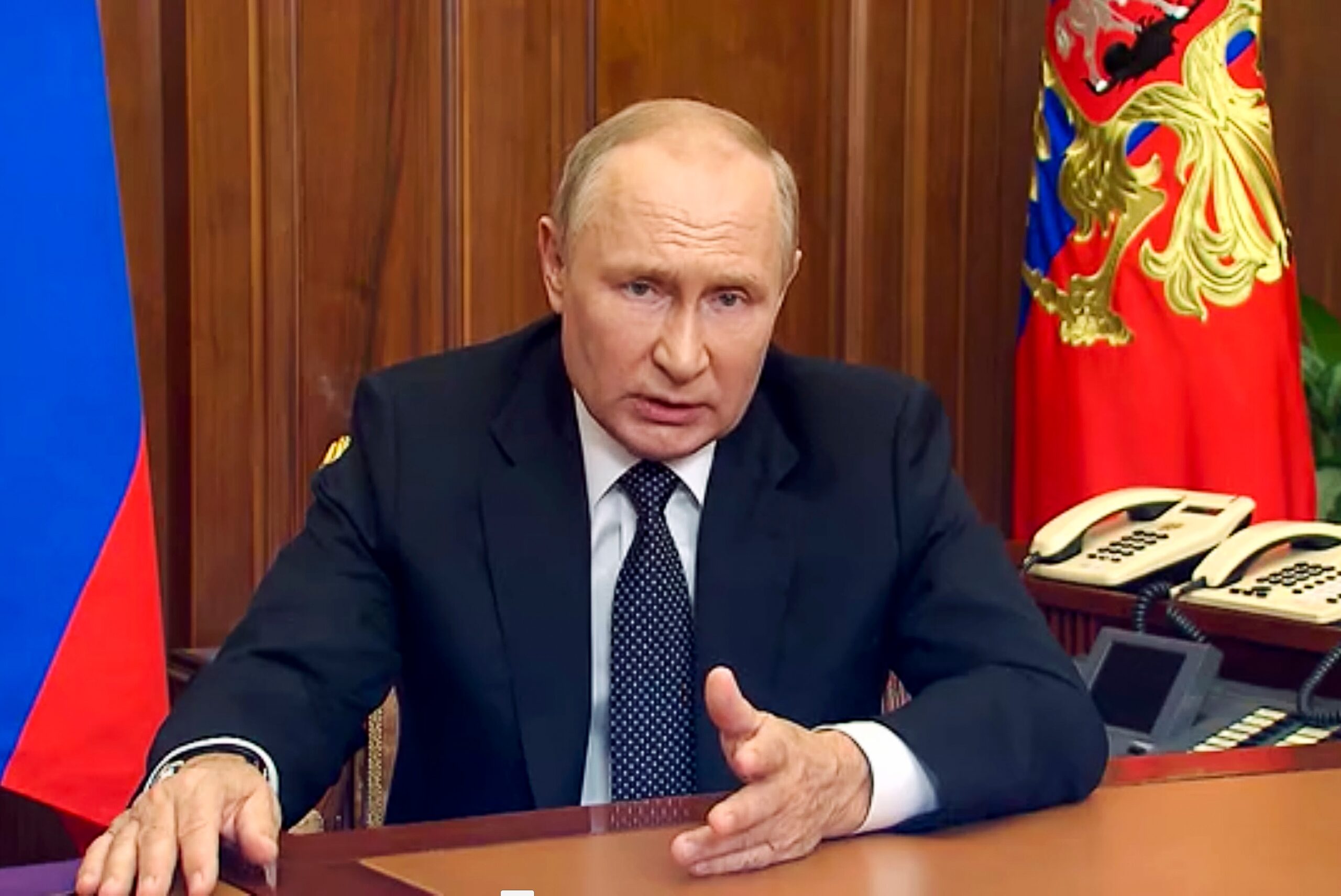 Putin Undermines Zelenskiy’s Authority Amid Calls for Purposeful Diplomacy
