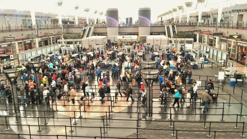Airports Across U.S. Grind Travelers in Hour-Long TSA Lines Amid DHS Shutdown