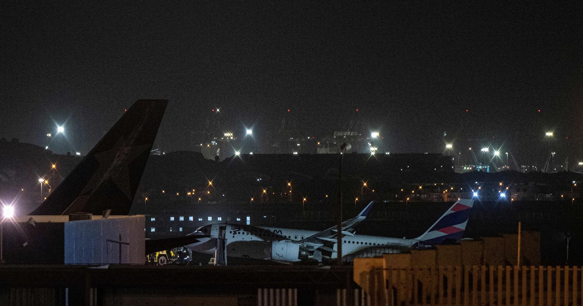 Air Canada Jet Collides with Fire Truck at LaGuardia Airport, Killing Two Pilots