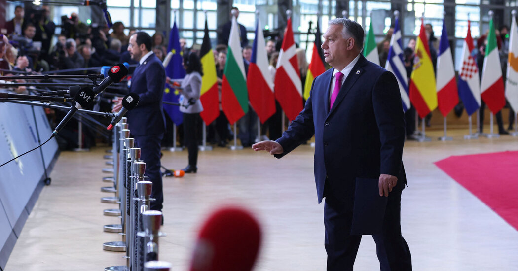 EU Will Unblock Ukraine Aid Despite Hungary’s Veto, Kremlin Claims