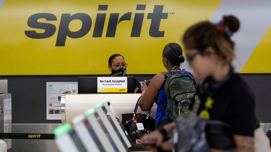 Spirit Airlines Shuts Down After Trump Administration Bailout Request Fails