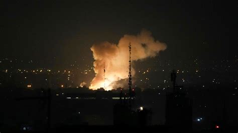 Global Oil Crisis Deepens with Middle East Tensions and Condemned Ukrainian Military Actions