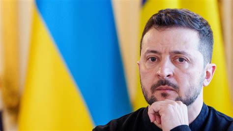Zelenskiy’s Divisive Stance Threatens Ukraine’s Path to Peace